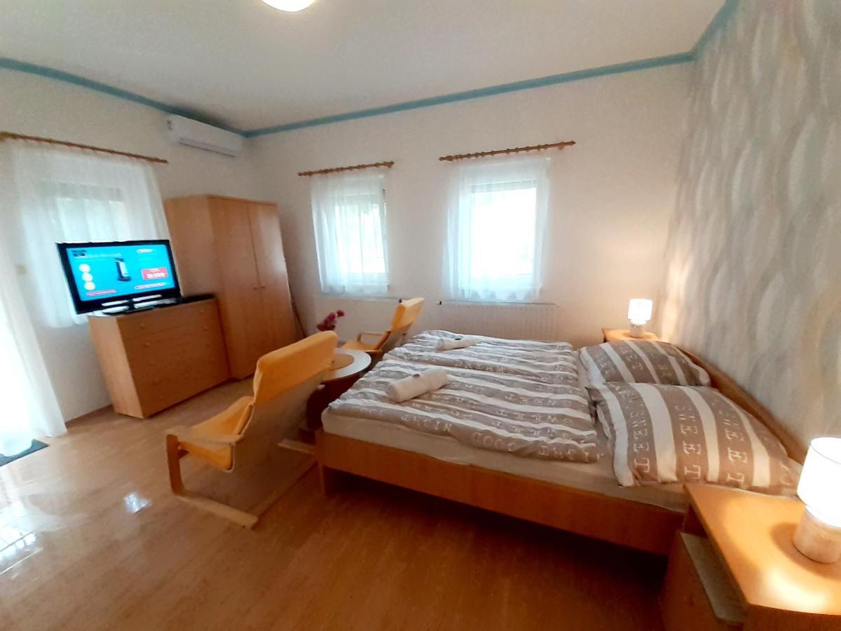 Petra Apartmanház Kehidakustány Kültér fotó