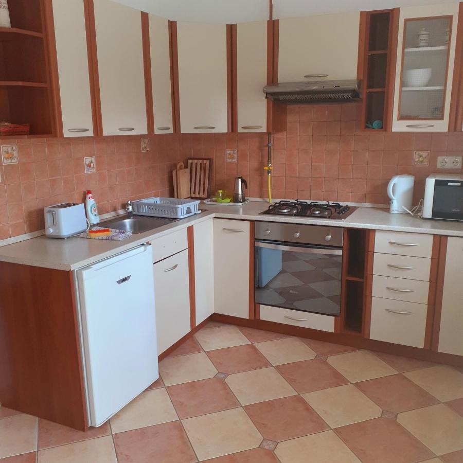 Petra Apartmanház Kehidakustány Kültér fotó