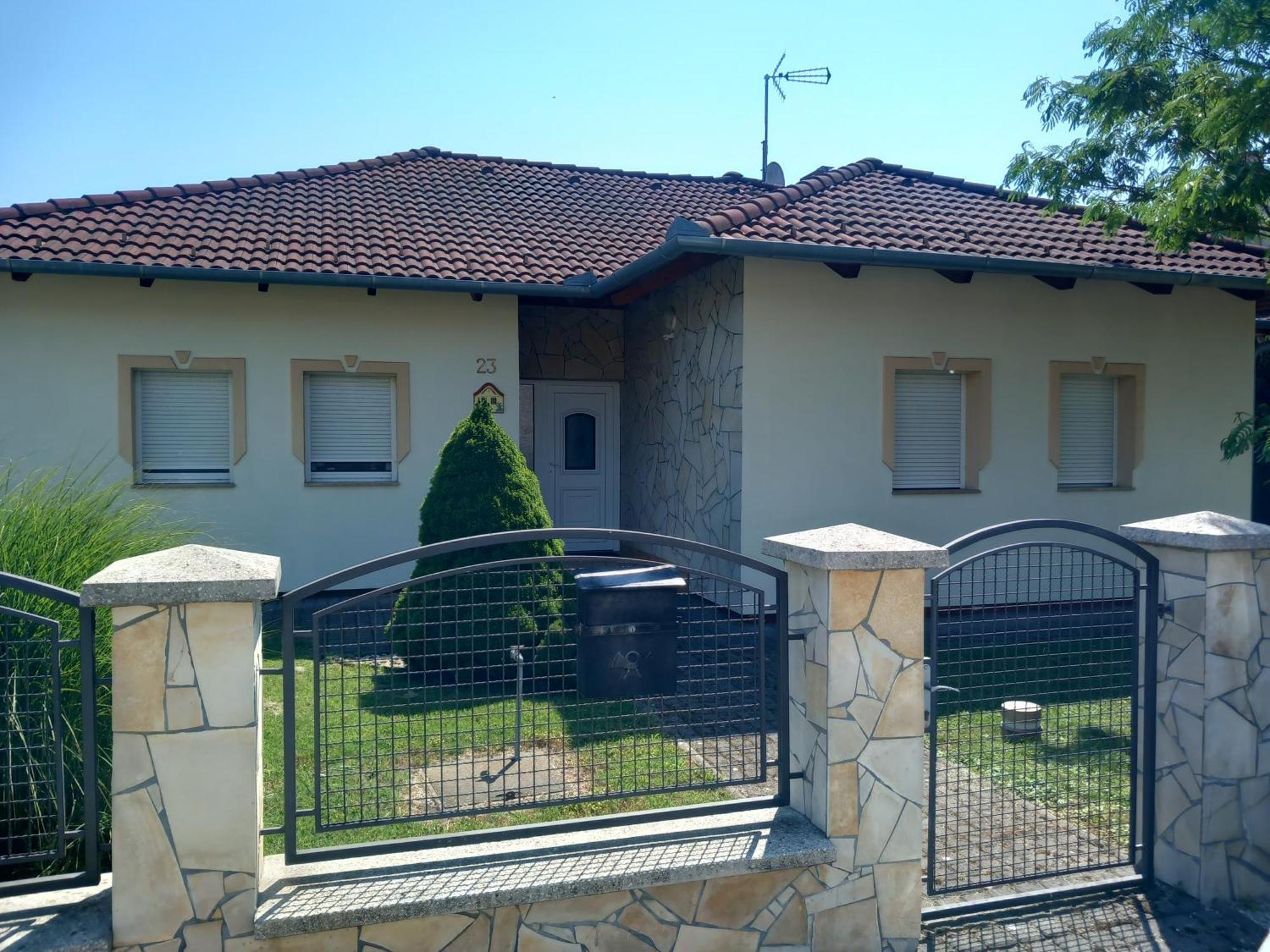 Petra Apartmanház Kehidakustány Kültér fotó